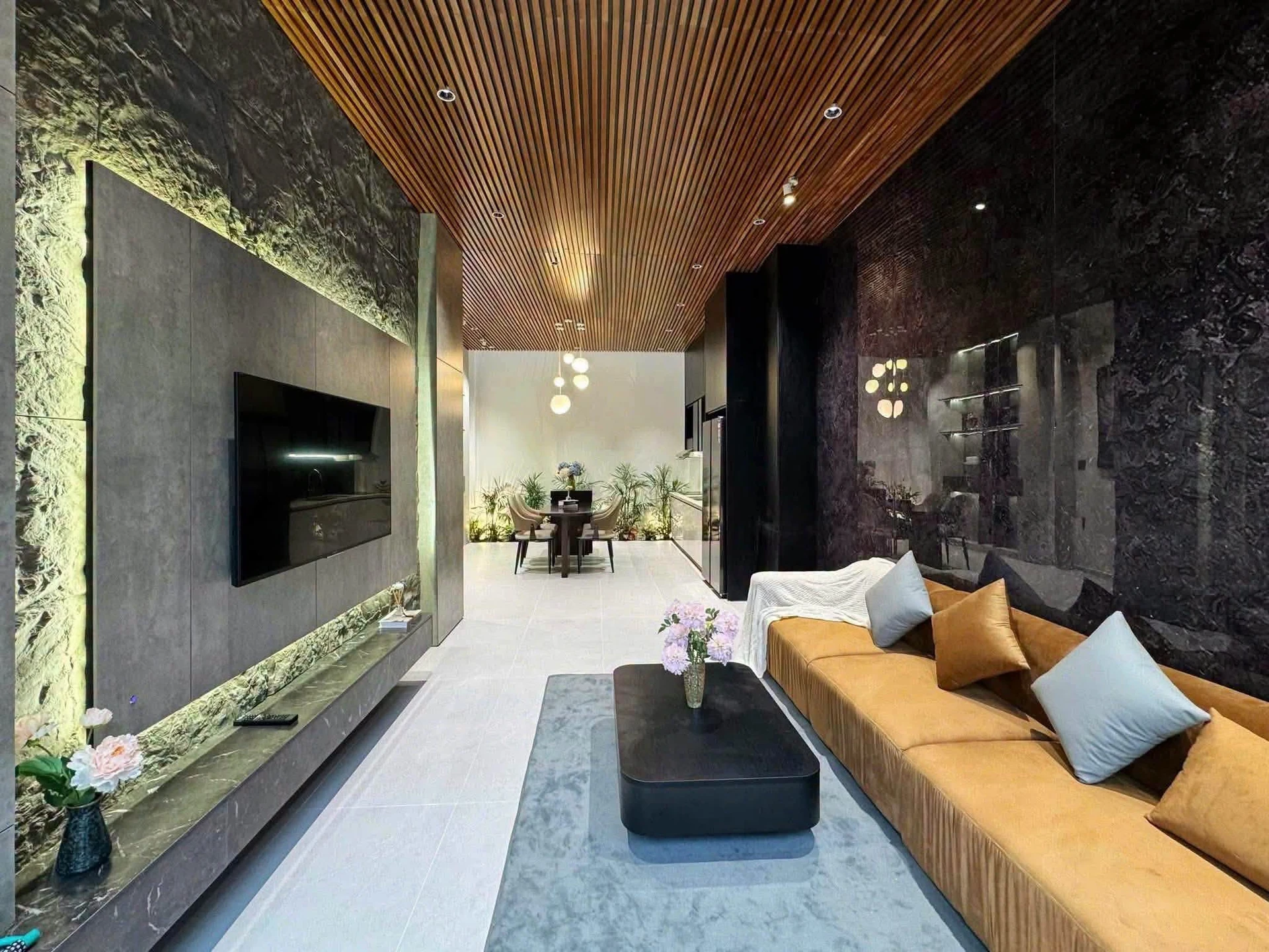 Bán nhà 3 tầng 3 mê, 51m2, 3 phòng ngủ, Điện Biên Phủ, Quận 3 - Ảnh 1