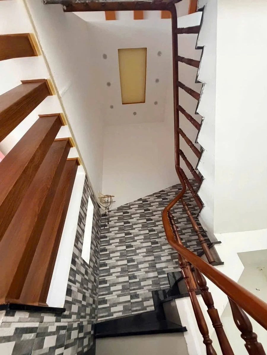 Bán nhà 1 trệt 1 lầu hoàn công 91.6m² Long An - 1 tỷ 880 triệu - Ảnh thu nhỏ 3