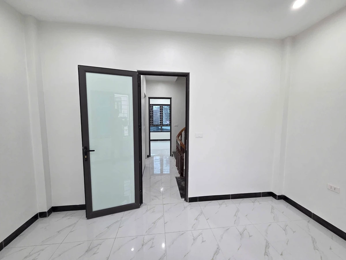 Bán nhà 43,5m² mới xây 4 tầng Chúc Sơn, Hà Nội - Ảnh thu nhỏ 5