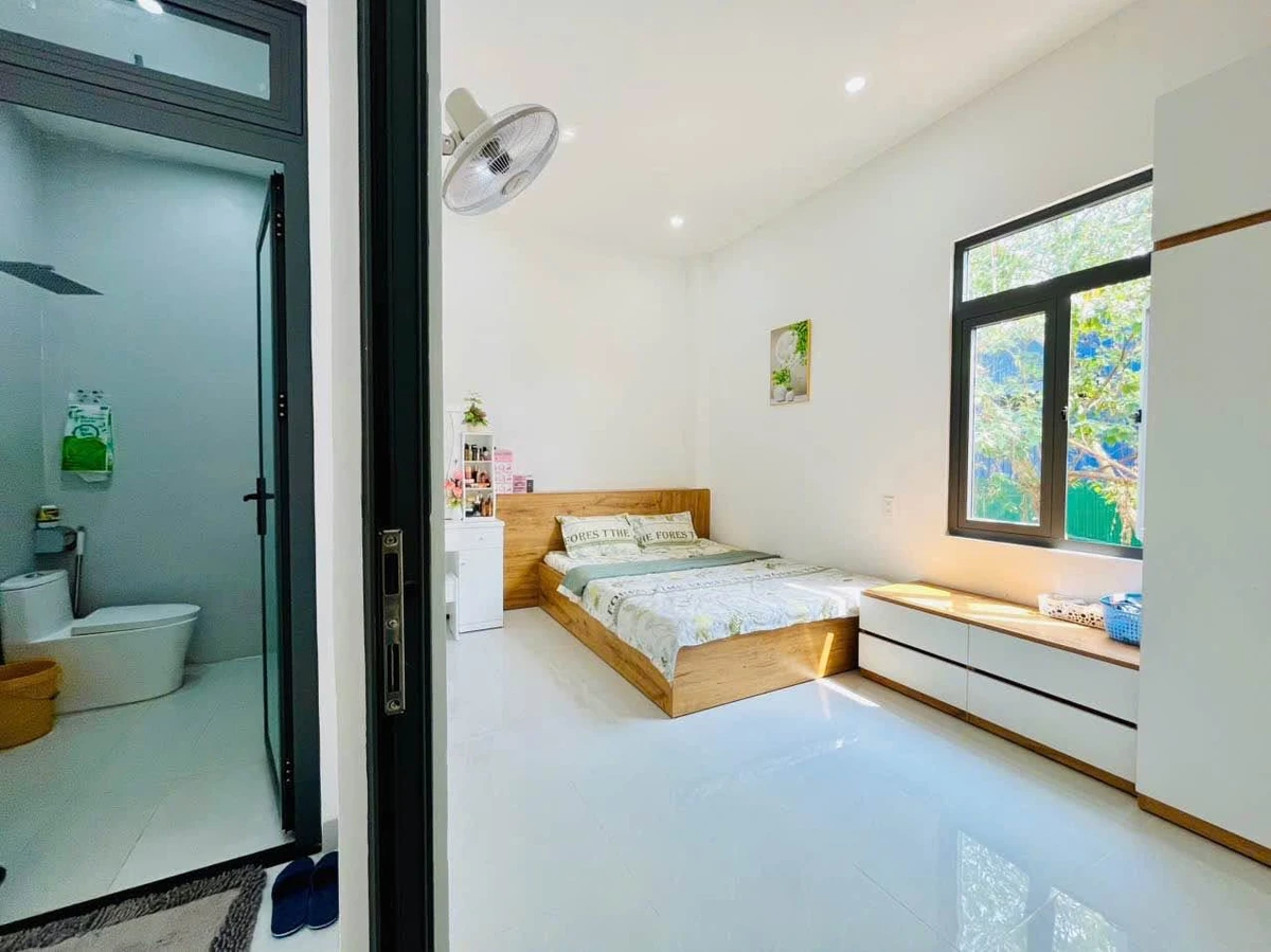 Nhà 3 tầng nội thất Lê Duẩn 190m² 3.6 tỷ - Ảnh thu nhỏ 3
