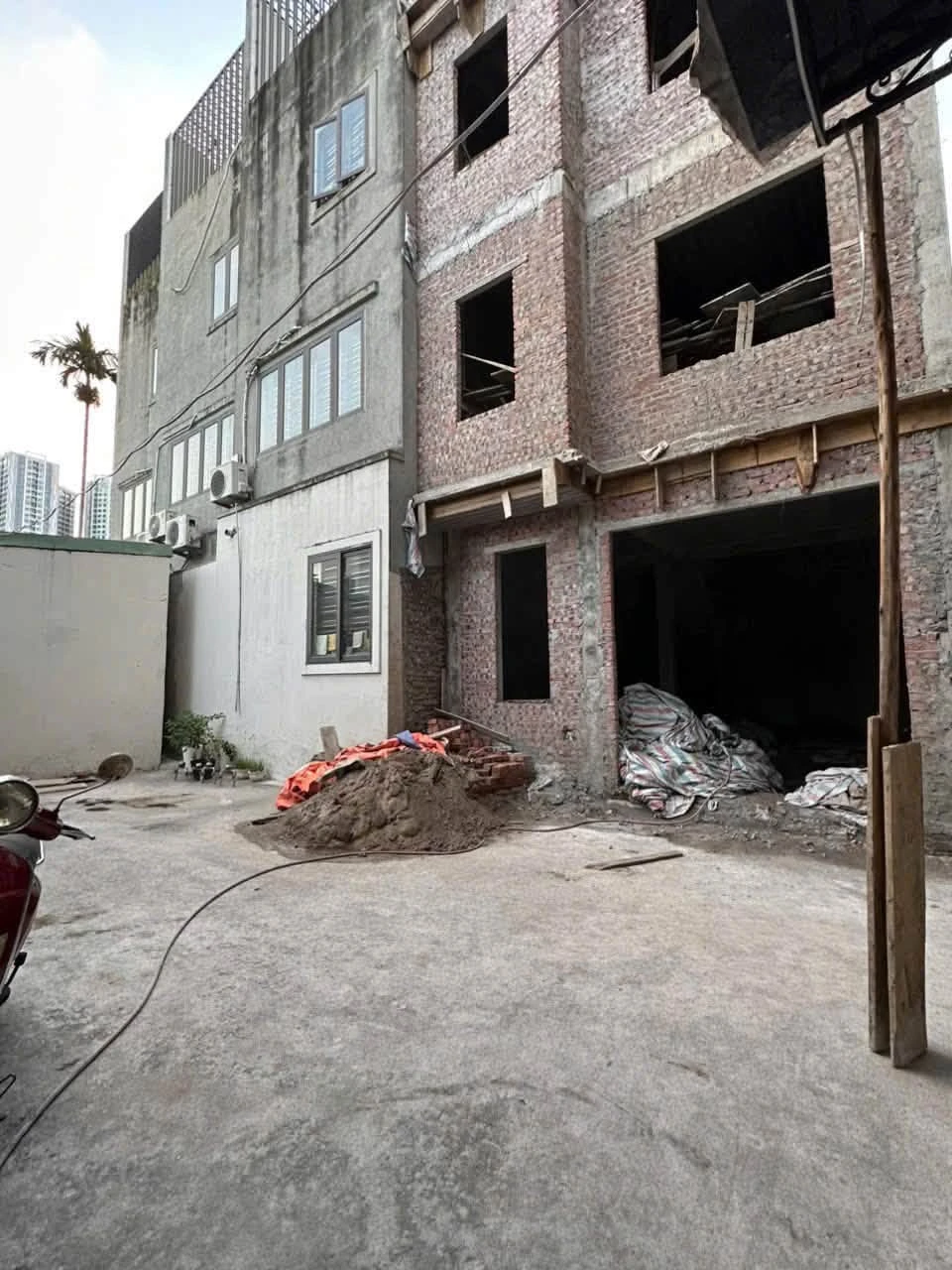 Bán nhà 4 tầng 40m2, 3 phòng ngủ, lô góc phố Thiên Lôi, Lê Chân, Hải Phòng - Ảnh 1