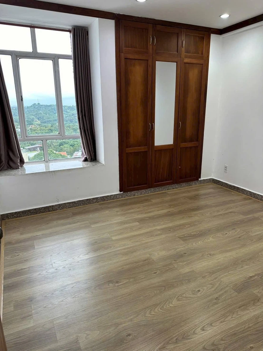 Bán căn hộ Hoàng Anh Gia Lai 101m2, 3PN, tầng 13 block C, view ngã 6 Buôn Ma Thuột - Ảnh thu nhỏ 4