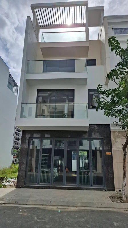 Bán nhà mặt tiền 130m² Thích Quảng Đức, Nha Trang 25.2 tỷ