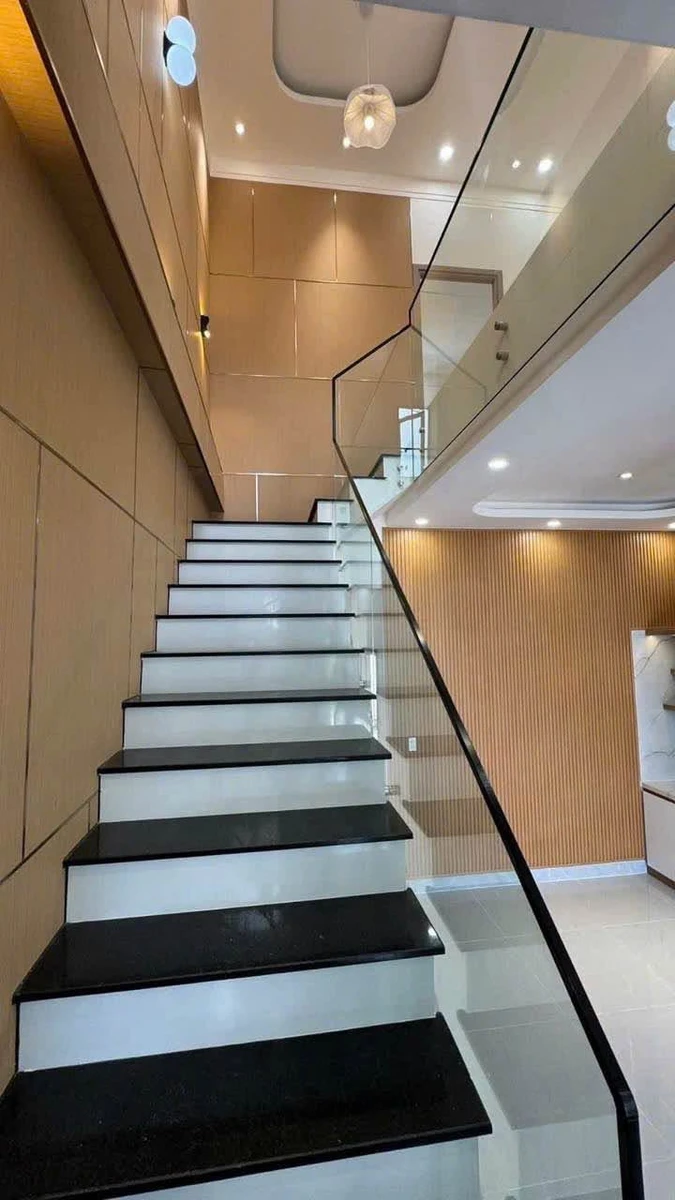 Bán nhà 1 trệt 1 lầu 5x22m, 3 phòng ngủ, đường nhựa tại Tân Thông Hội, Củ Chi - Ảnh thu nhỏ 2