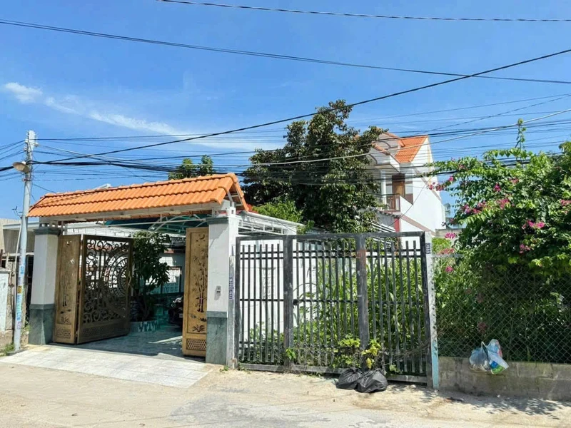 Bán nhà 4 phòng ngủ 264m² Phan Thiết 3 tỷ 750 triệu