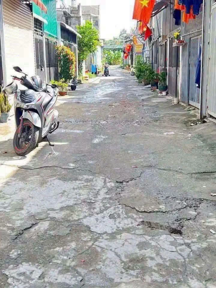 Bán nhà cấp 4 gác đúc 48m², 2PN ở Dĩ An, Bình Dương, giá 890 triệu - Ảnh thu nhỏ 4