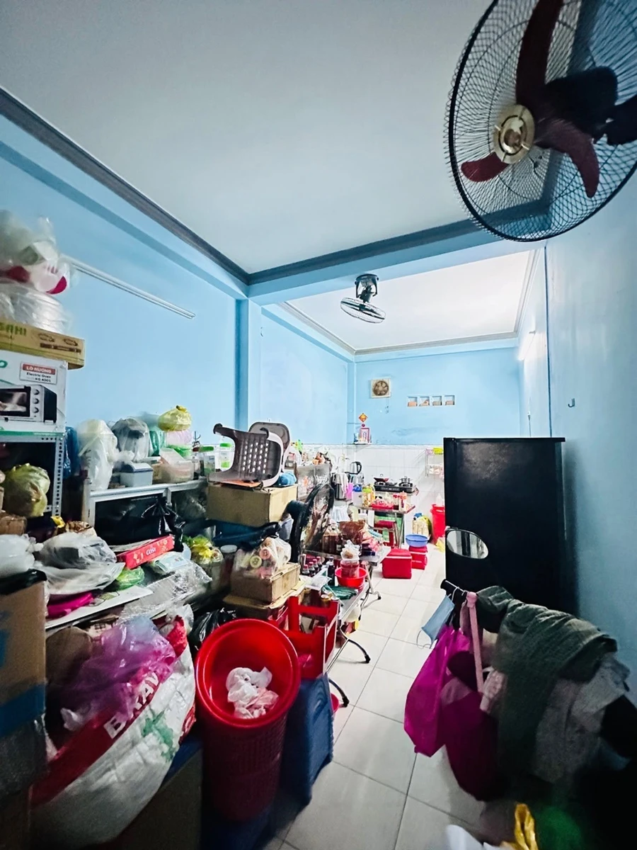 Bán nhà 2 tầng 50,6m2 sổ hồng riêng gần trường THCS Bình Đông, Phú Định, Quận 8 - Ảnh thu nhỏ 2