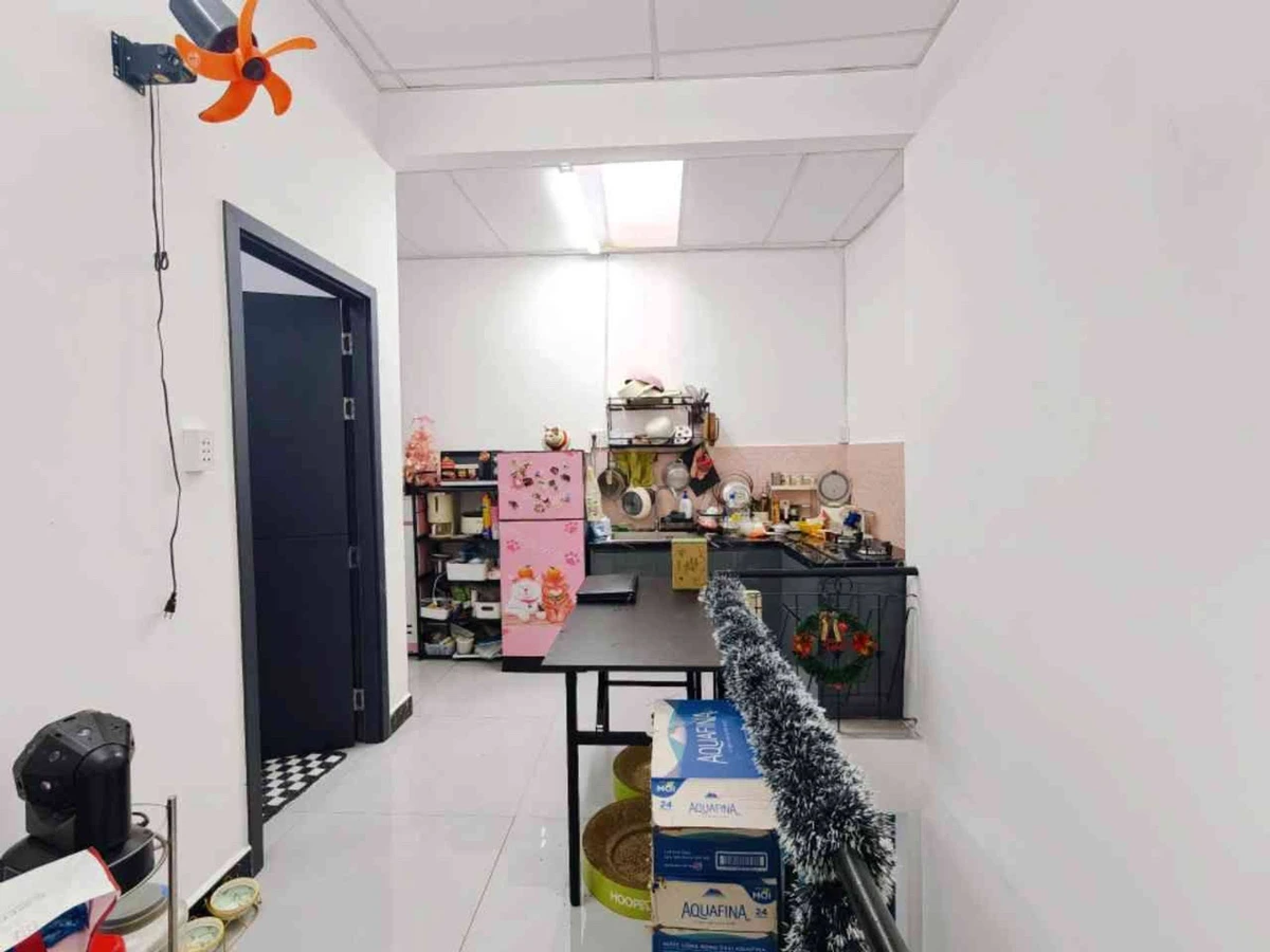 Bán nhà 2 tầng 70m², 4 phòng ngủ, gần mặt tiền đường Nguyễn Kiệm, Phú Nhuận - Ảnh thu nhỏ 2