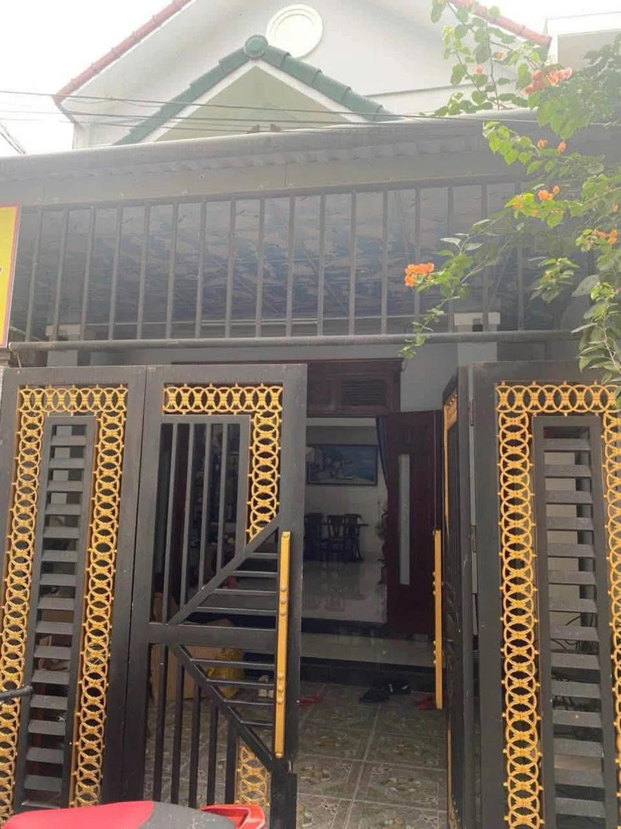 Nhà 2 tầng 98m² mái Thái, 3 phòng ngủ, Huế - Ảnh 1