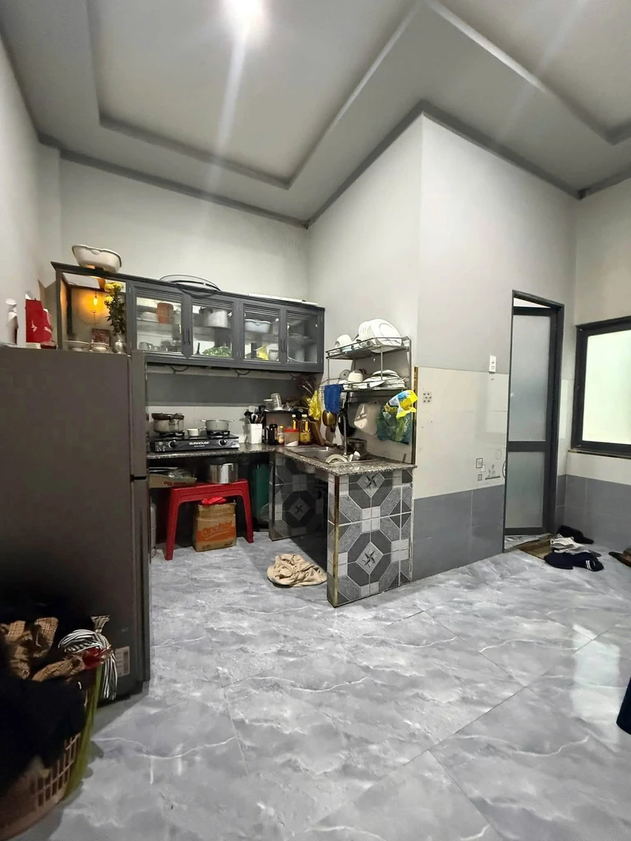 Nhà cấp bốn 80m² 2 phòng ngủ Phan Thiết 450 triệu - Ảnh 1