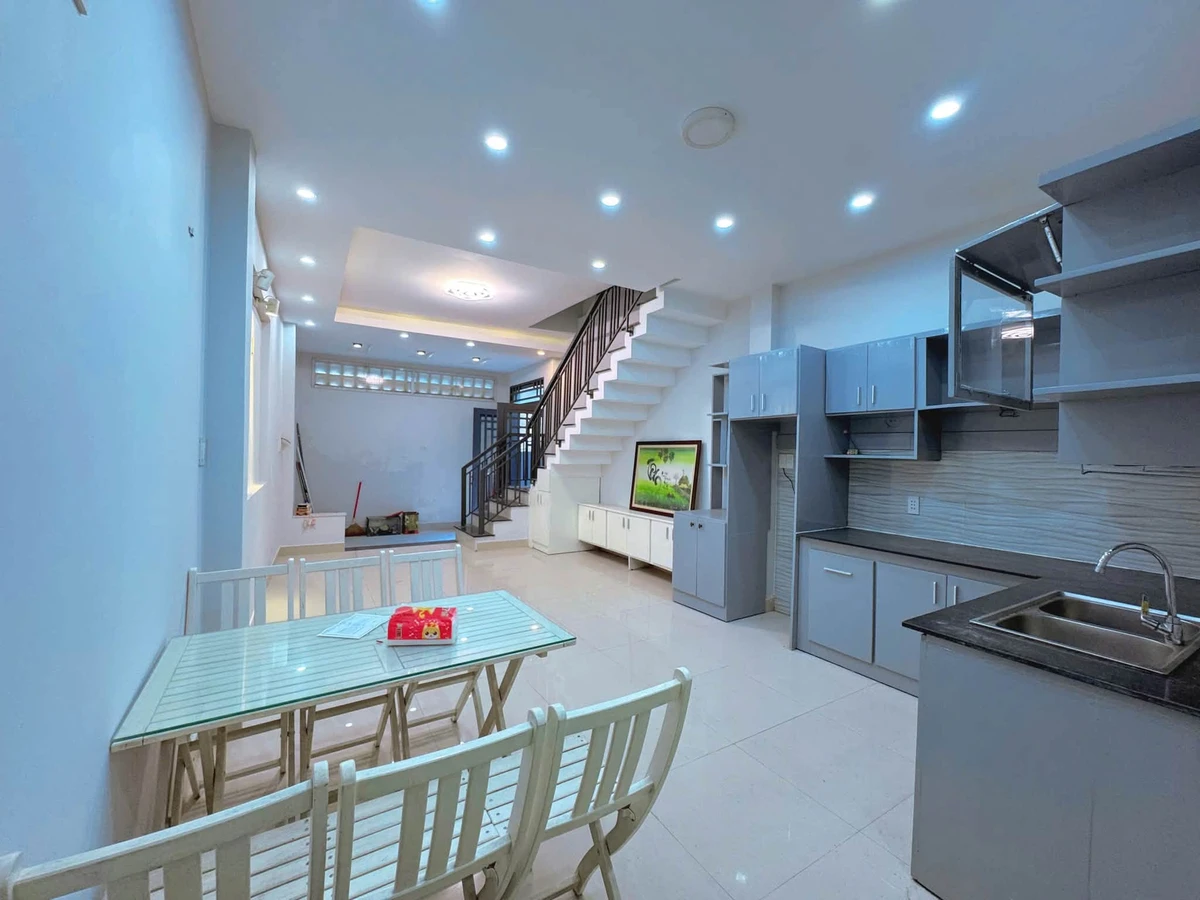 Bán nhà 3 tầng 46m² Đà Nẵng giá 3 tỷ - Ảnh thu nhỏ 2