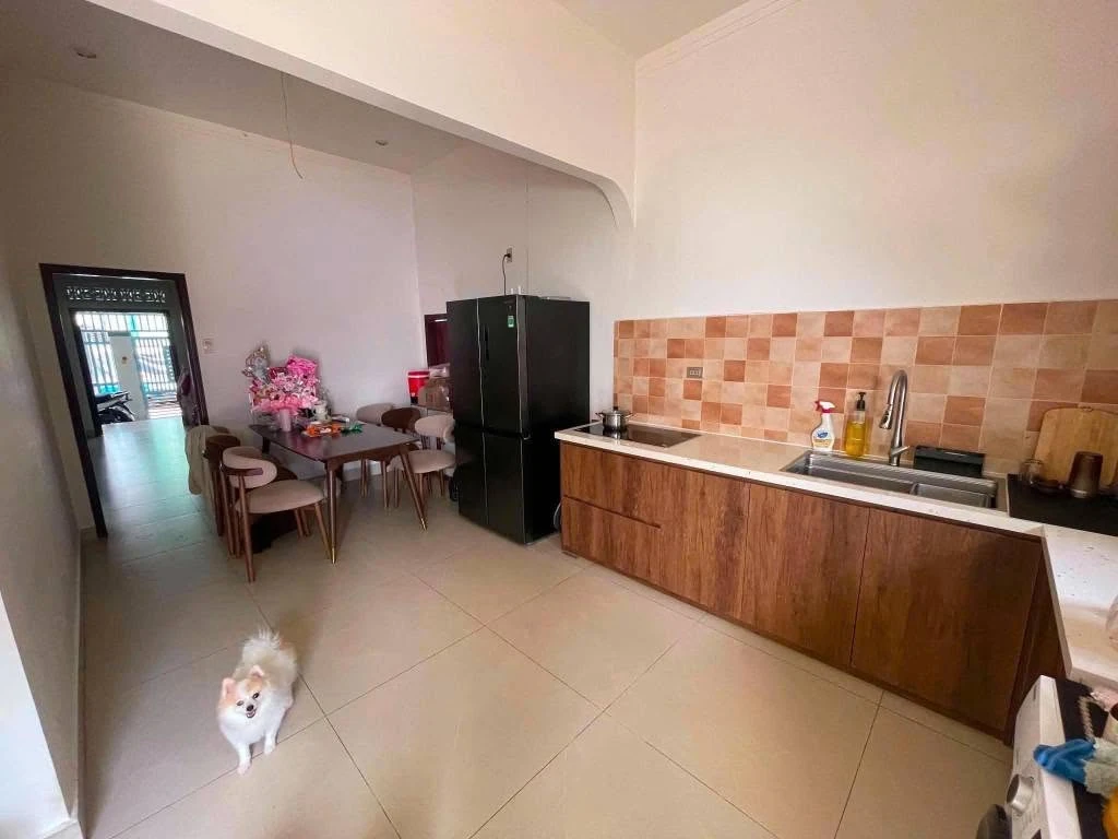 Bán nhà cấp 4 hẻm 53 Ngô Gia Tự, 100,3m2, 3 phòng ngủ, giá 5 tỷ, Phường Tân An, Đắk Lắk - Ảnh thu nhỏ 2