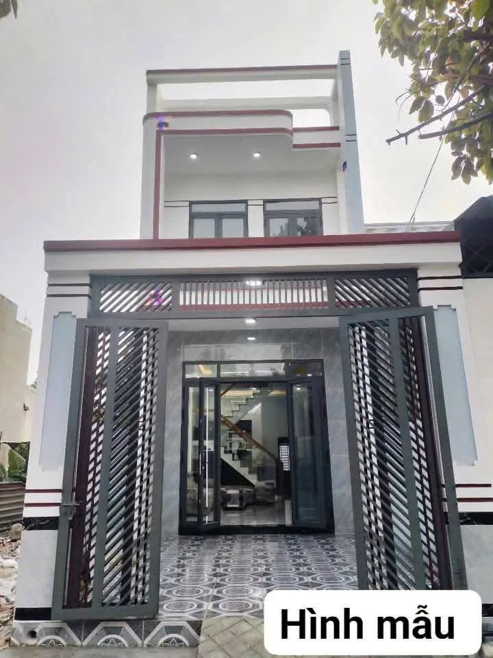 Bán nhà sổ riêng 90m² 4PN sân ô tô gần ĐT743, Bình Chuẩn, giá 3,85 tỷ - Ảnh 1