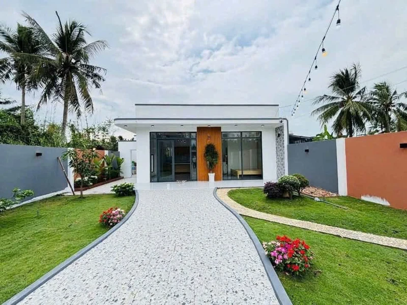 Bán nhà vườn 302m² 2PN full nội thất Rạch Giá 2.5 tỷ