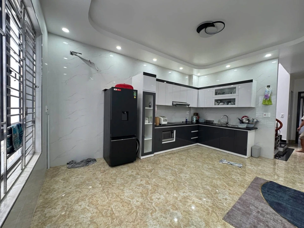Bán nhà Nguyễn Hữu Tuệ 80m² 3 tầng giá 3 tỷ - Ảnh thu nhỏ 4