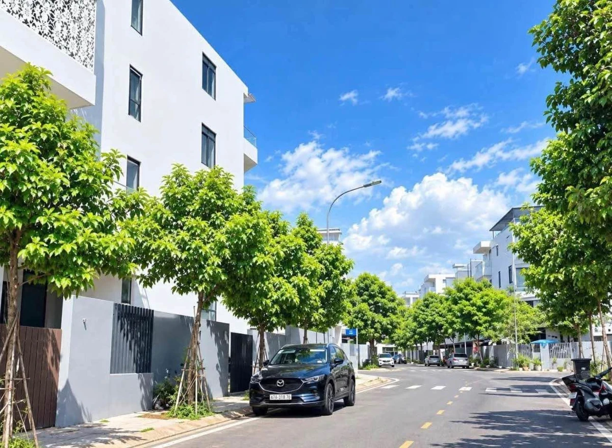Bán nhà Tesla tại Thành Phố Cà Phê 125m² 9,3 tỷ - Ảnh thu nhỏ 2