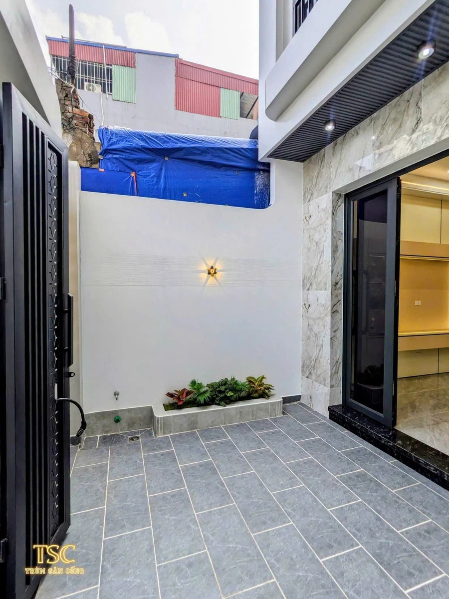 Nhà bán 4 tầng 71m² 4 phòng ngủ Trại Chuối - Ảnh thu nhỏ 2