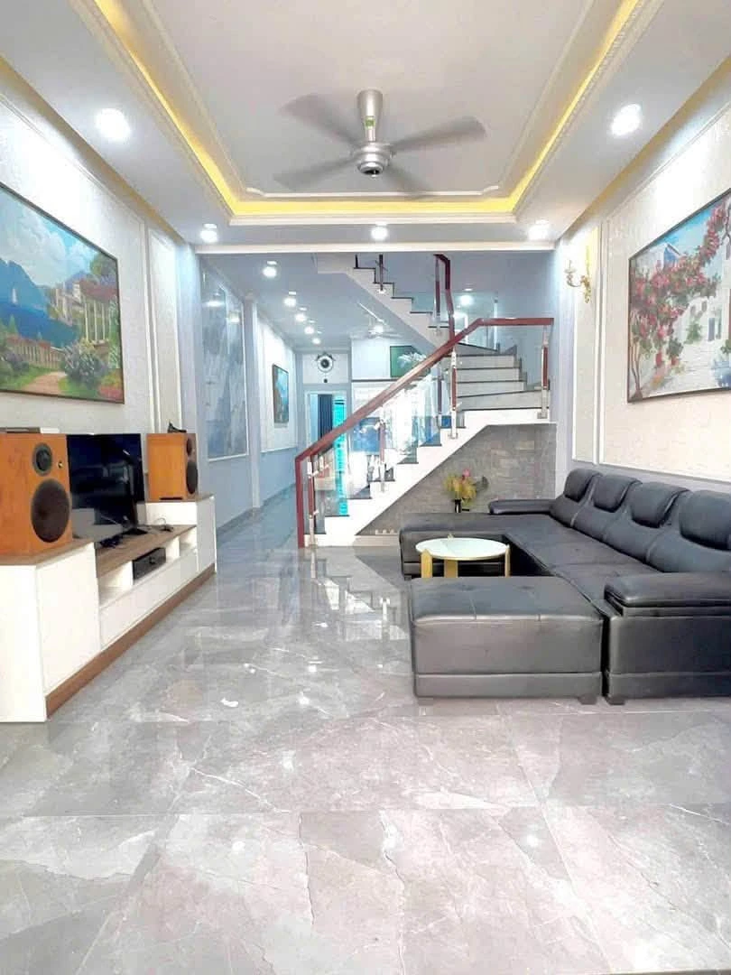 Bán nhà 1 trệt 2 lầu 4PN 92m² Đông Hòa TP.HCM - Ảnh thu nhỏ 2