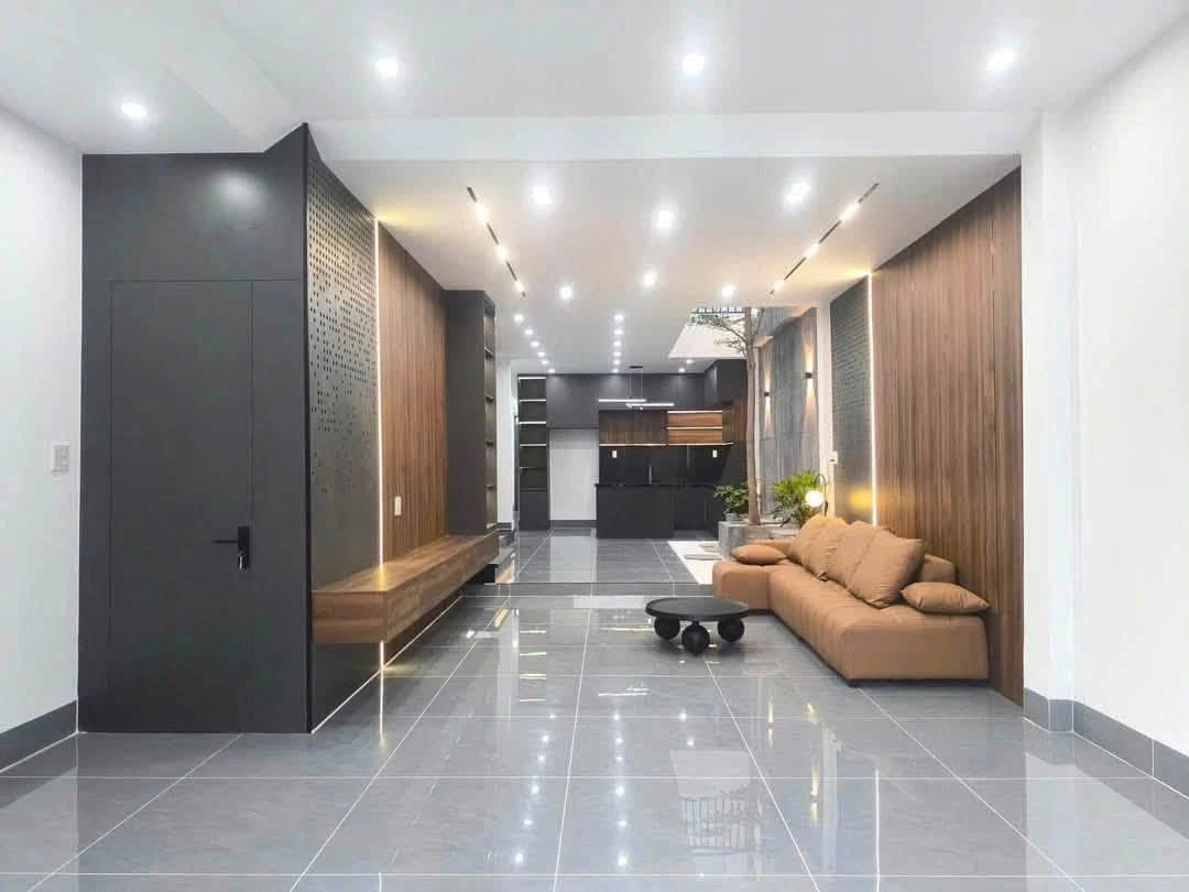 Bán nhà mặt tiền 100m² Phan Văn Trường Rạch Giá 2 tỷ 680 - Ảnh thu nhỏ 3