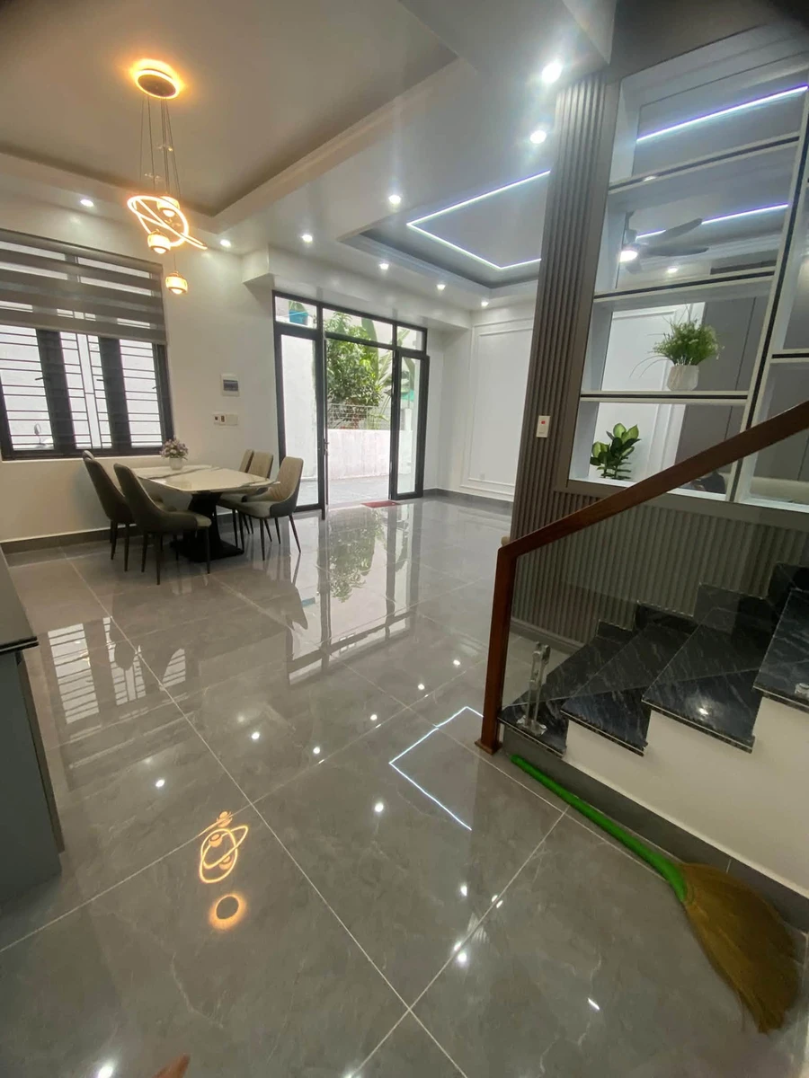 Bán nhà 3 tầng full nội thất Vĩnh Khê An Đông 60m² 3,6 tỷ - Ảnh thu nhỏ 3