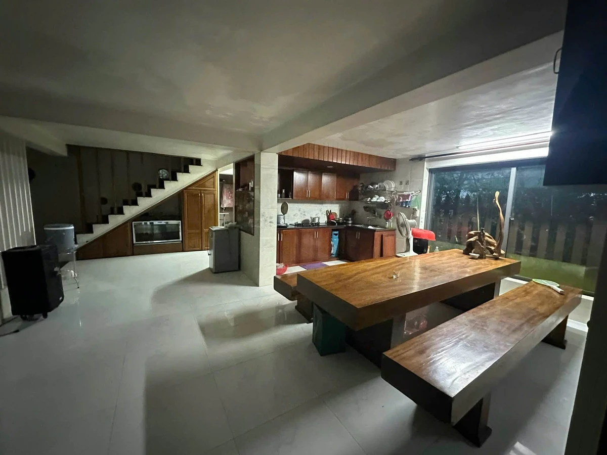 Biệt thự 3 tầng sân vườn mặt tiền Diệu Quang Huế 373m2 9 tỷ - Ảnh thu nhỏ 4