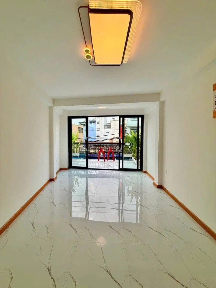 Bán nhà mặt tiền Phan Văn Trị, Bình Thạnh, 63m2, 6PN, 10.9 tỷ - Ảnh thu nhỏ 4