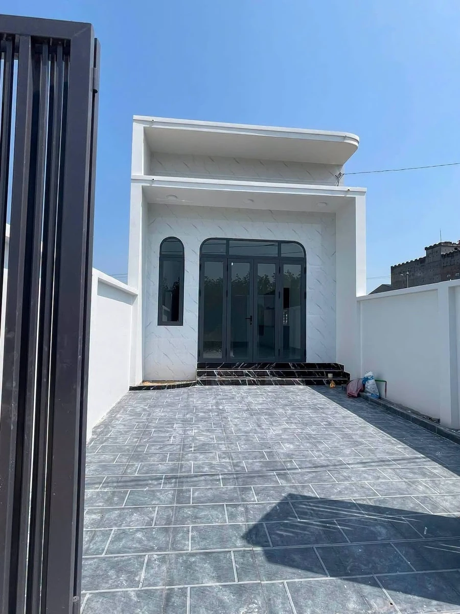 Bán nhà sau KCN Đồng Xoài 2, 2PN 1WC, 120m², 1 tỷ 70 triệu - Ảnh 1