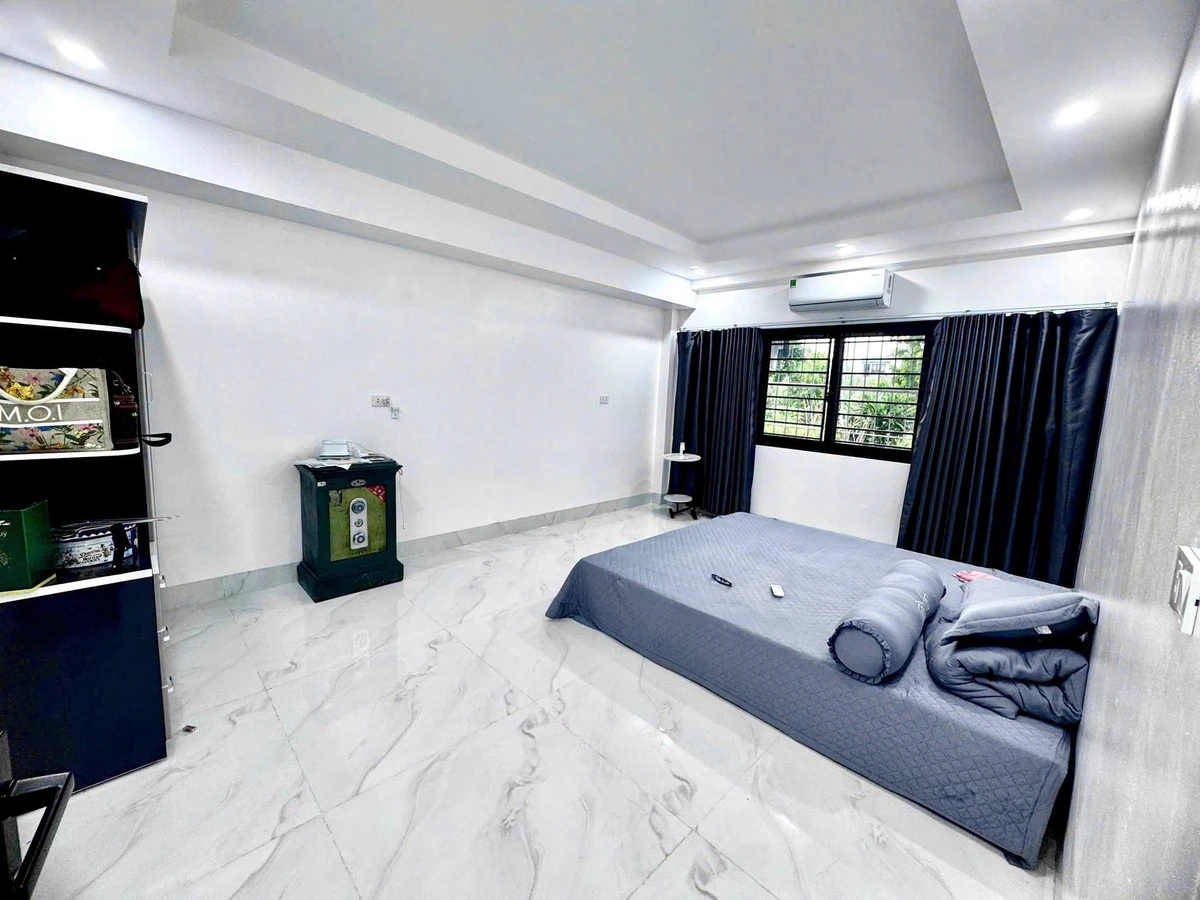 Bán nhà 3PN, 100m² Vương Thừa Vũ, 2,2 tỷ - Ảnh thu nhỏ 3