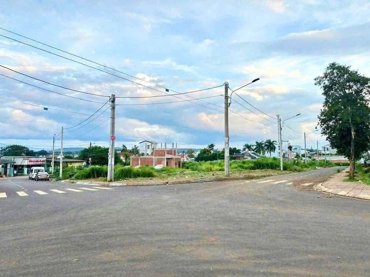 Bán đất mặt tiền Hoàng Minh Giám 100m² - 5 tỷ 500 - Ảnh 1