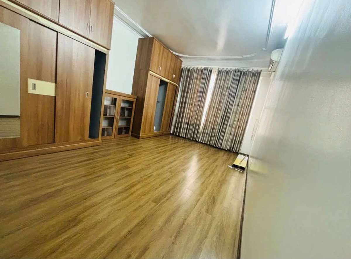 Bán nhà 4 tầng 70m2 Thiên Lôi gần Cầu Rào 1 hơn 4 tỷ - Ảnh thu nhỏ 3