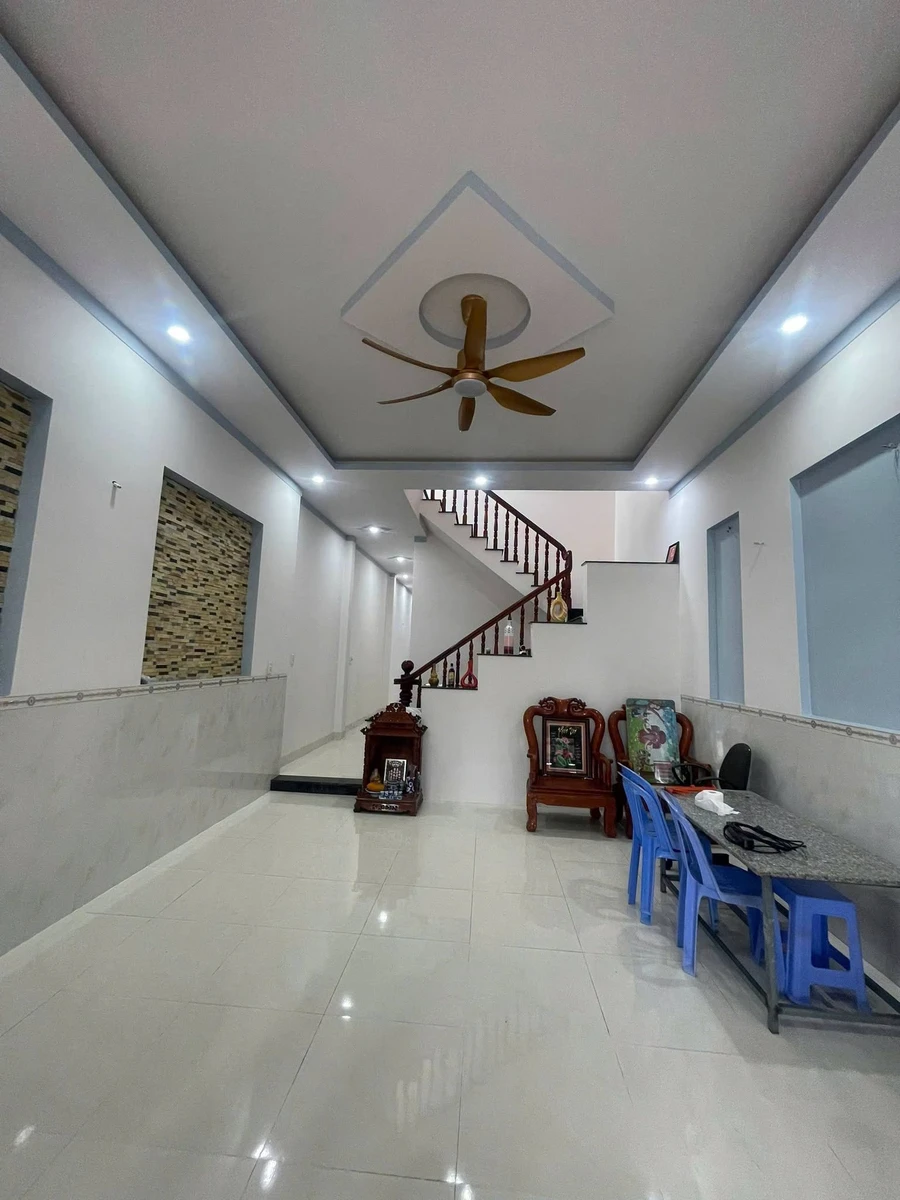 Bán nhà 1 trệt 1 lầu 3PN 170m² Trảng Dài 4.7 tỷ - Ảnh 1
