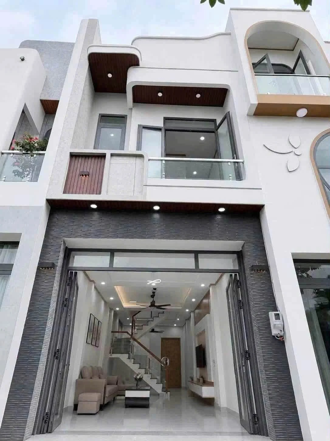 Bán nhà 1 lầu 60m² 3 phòng ngủ gần chợ Tân Hiệp - Ảnh 1