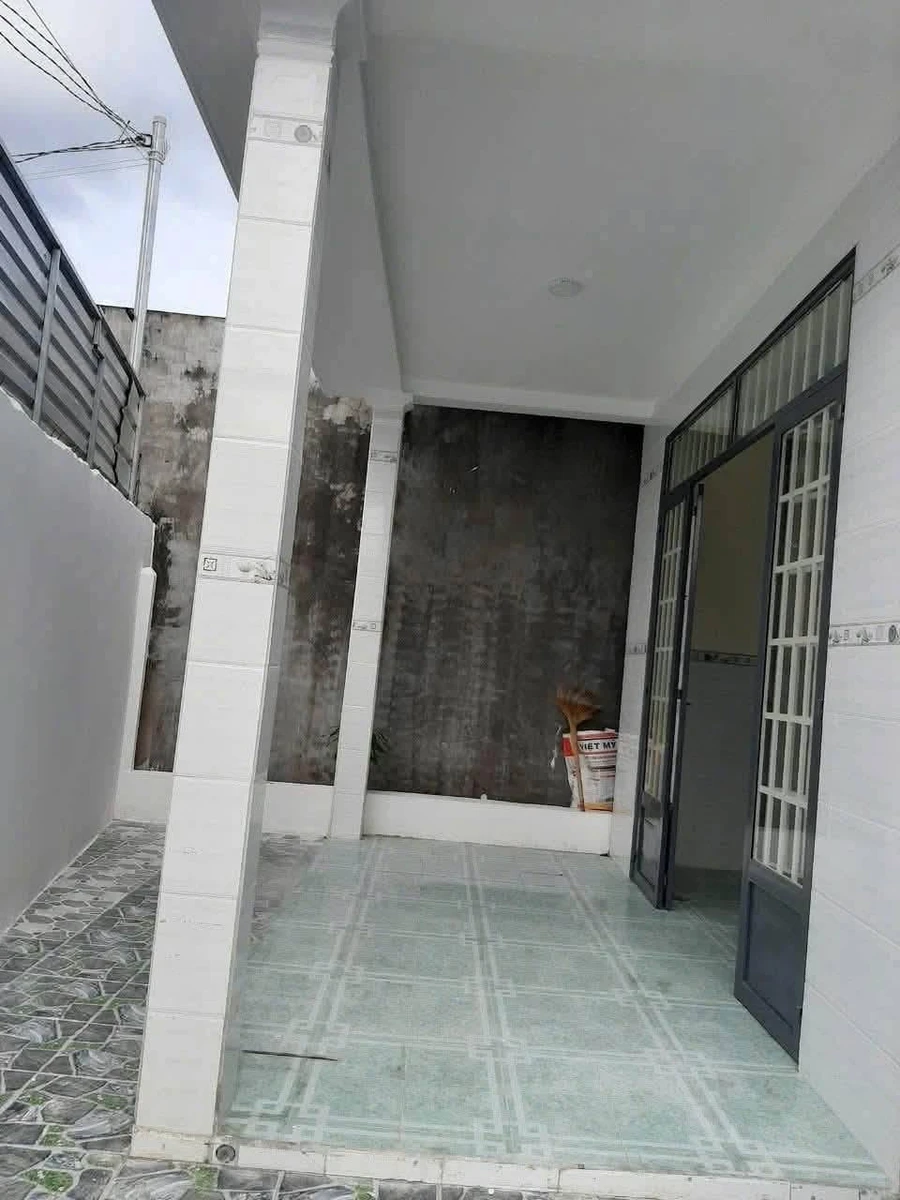 Bán nhà 6m x 14m gần chợ Đình 1 tỷ 850 triệu - Ảnh 1
