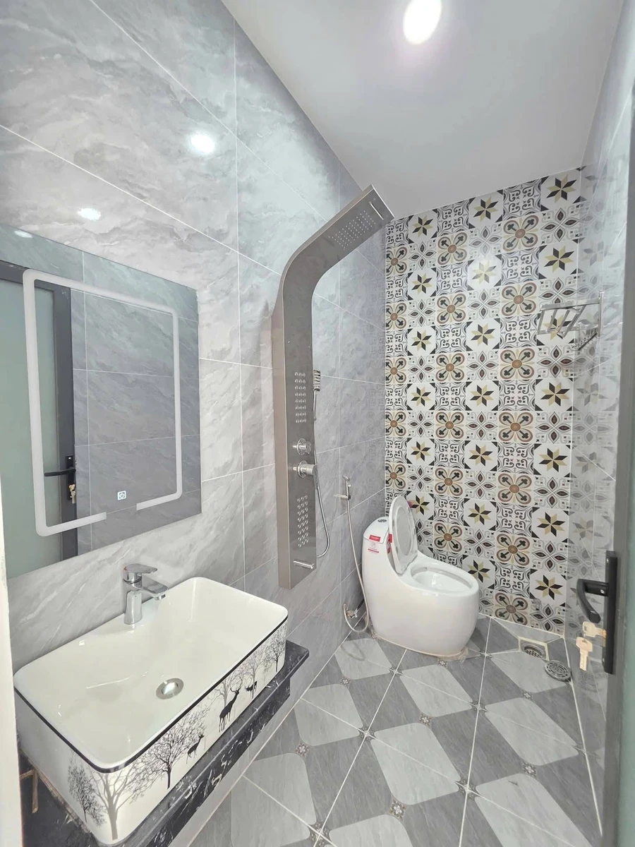 Bán nhà 4 tầng 60m2 sổ hồng hoàn công tại Chiêu Liêu, Dĩ An, Bình Dương - Ảnh thu nhỏ 4
