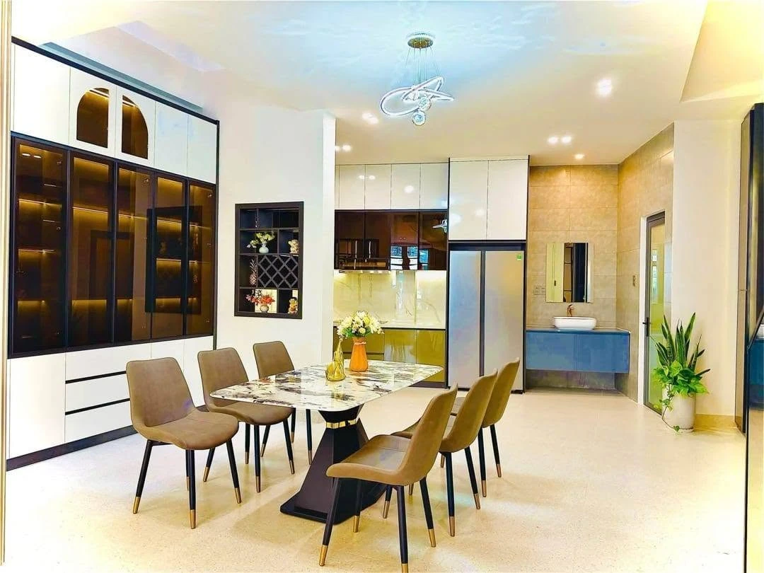 Bán nhà 3 tầng mặt tiền Nguyễn Hữu Thọ, Đà Nẵng - 82m², 15 tỷ - Ảnh thu nhỏ 4