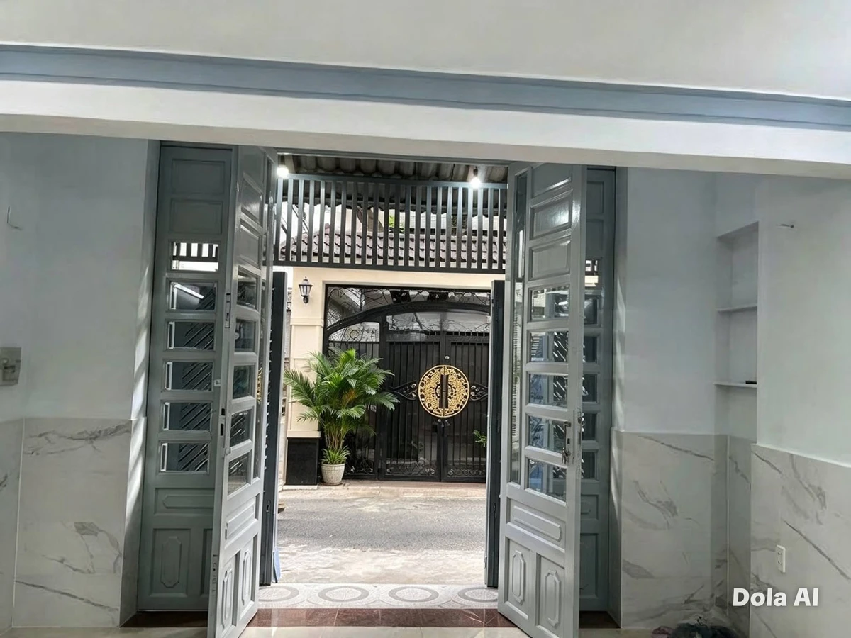 Cho thuê nhà nguyên căn 4PN, 40.5m² đường Nguyễn Đình Khơi, Tân Bình - Ảnh thu nhỏ 2