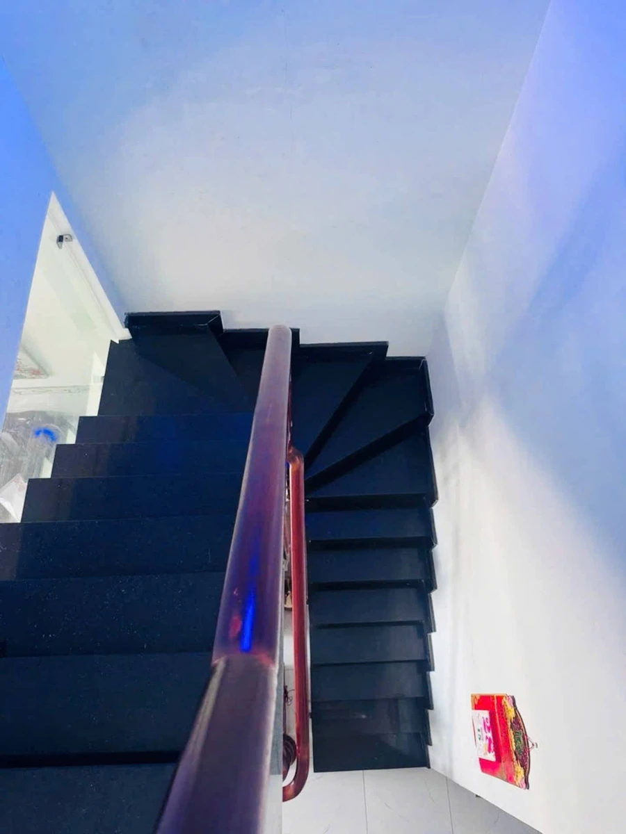 Bán nhà 97m² 4PN mặt tiền Phan Văn Hớn Quận 12 - Ảnh thu nhỏ 4
