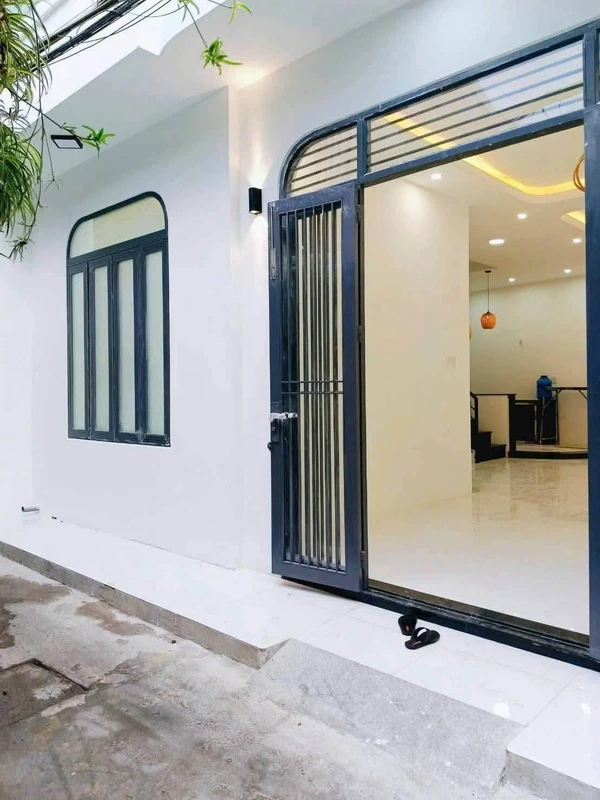 Bán nhà 2 tầng 65m2 Lê Hồng Phong, Quy Nhơn