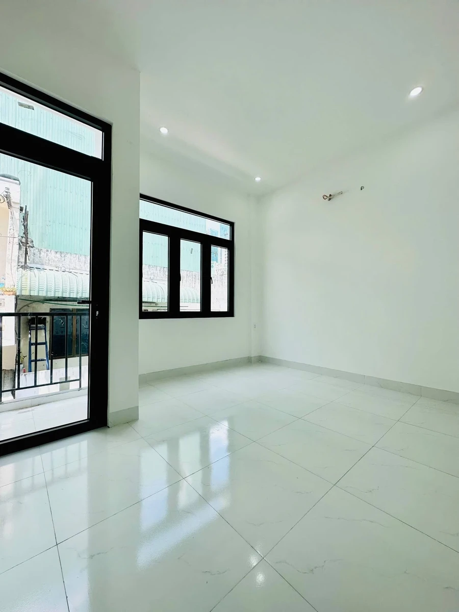 Bán nhà hẻm 55m2 Trần Hưng Đạo 3 PN 2 WC - Ảnh thu nhỏ 5