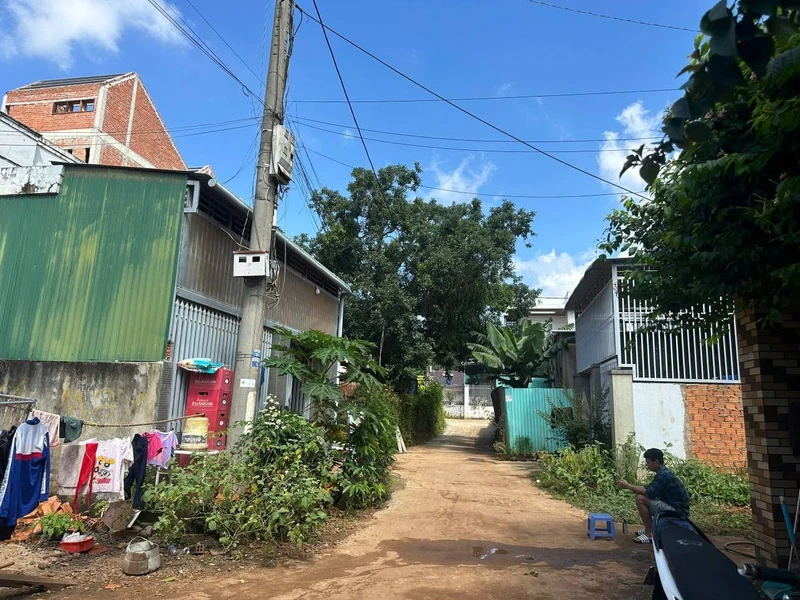 Đất thổ cư 100% hẻm Nguyễn Chí Thanh 150m² 3,5 tỷ