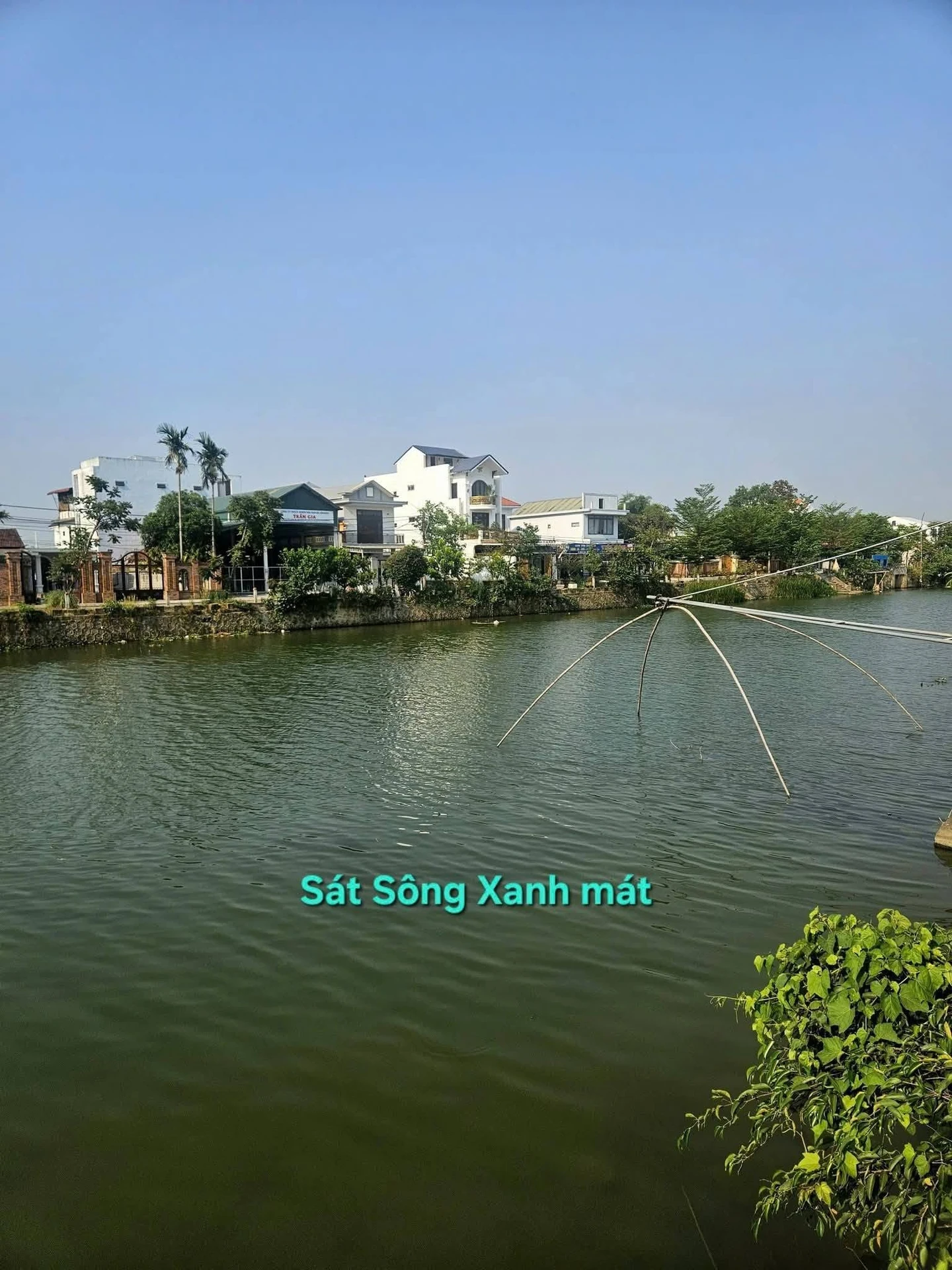 Bán nhà kiên cố 3PN 63m² 2 mặt tiền, gần Aeon Mall Huế, 3.3 tỷ - Ảnh 1