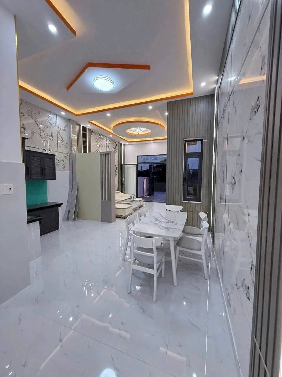 Bán nhà 150m2 3PN sổ hồng riêng xã Rạch Kiến, Cần Đước, Long An giá 1,8 tỷ - Ảnh 1