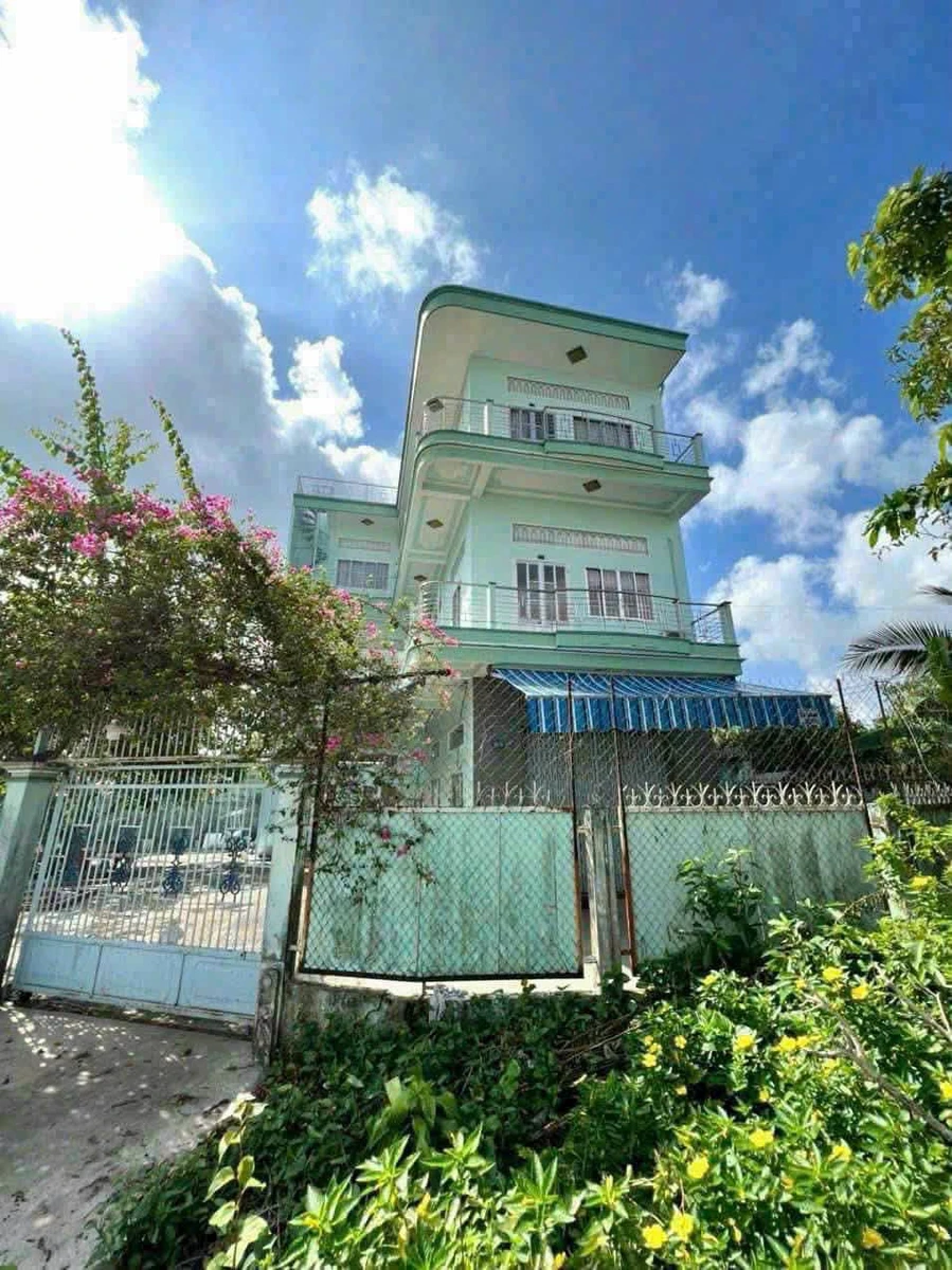 Bán biệt thự 1 trệt 2 lầu 387m² hẻm Lý Tự Trọng Cần Thơ - Ảnh thu nhỏ 2