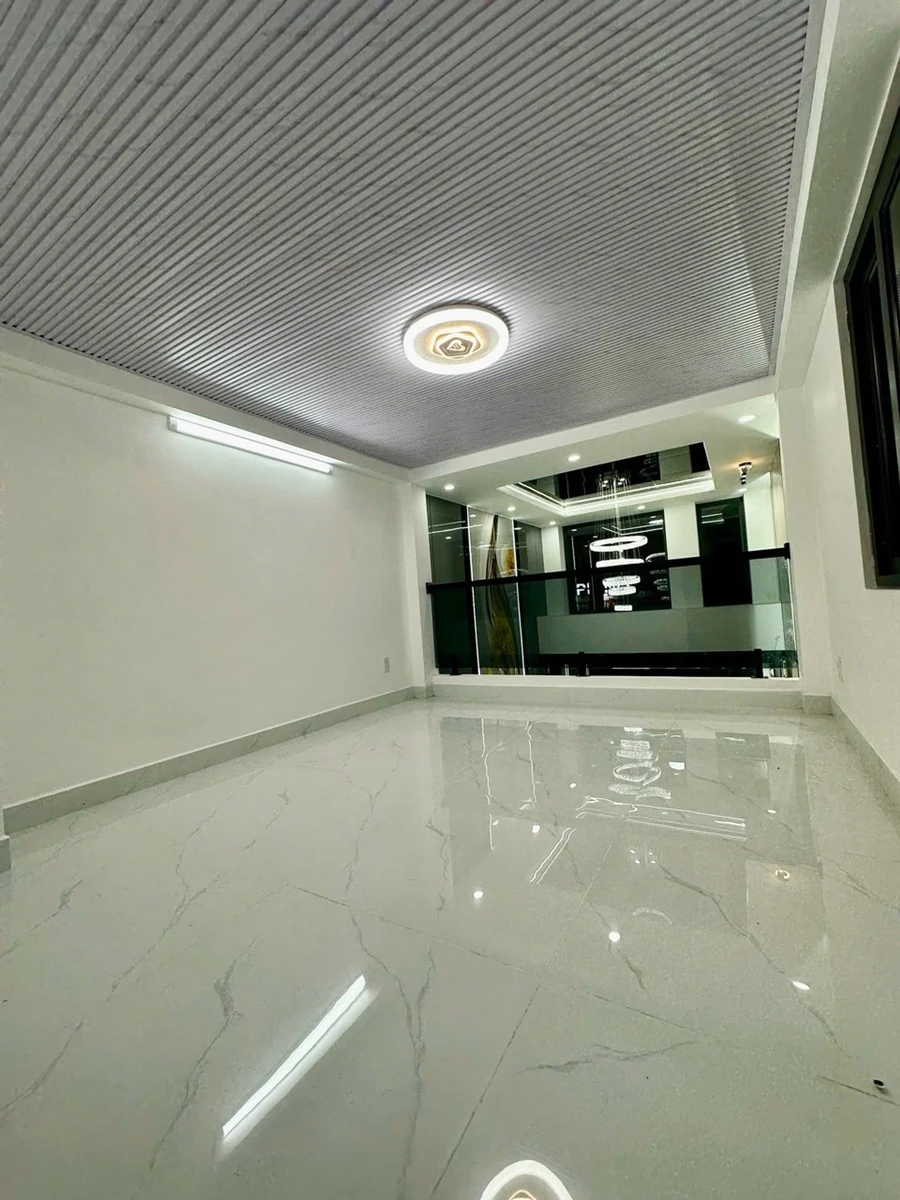 Bán nhà 6 tầng 44m2 Cách Mạng Tháng 8, Quận 3 - Ảnh thu nhỏ 4