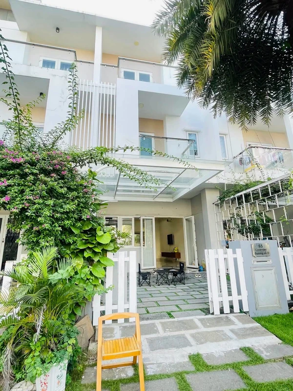 Bán nhà Khang Điền 100m2 giá 10,5 tỷ Quận 9
