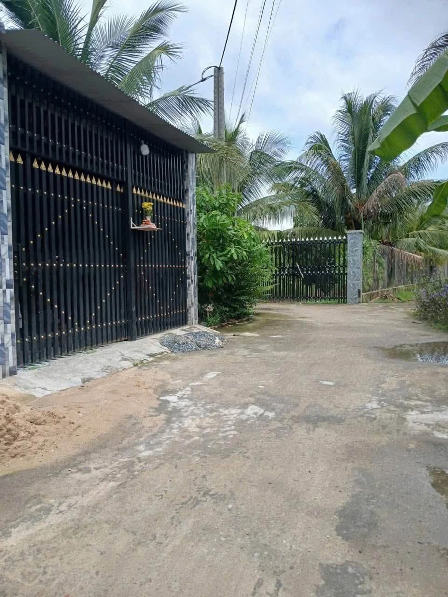 Bán nhà 5x27m, 2 phòng ngủ, giá 850 triệu tại Gò Dầu, Tây Ninh - Ảnh 1