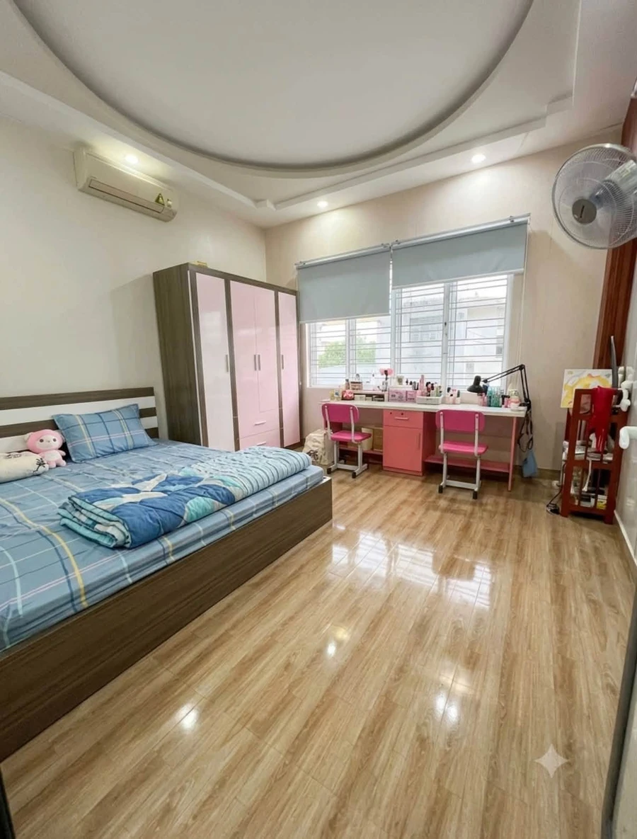 Bán nhà phố 45m² 4 tầng Quận 1 khoảng 3 tỷ - Ảnh thu nhỏ 4