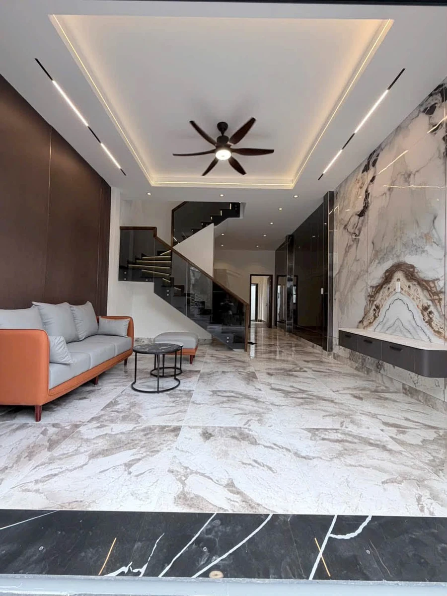 Bán nhà mới 1 trệt 1 lầu 3PN, 64m2, full nội thất, Tây Thạnh, giá 5,5 tỷ - Ảnh thu nhỏ 2