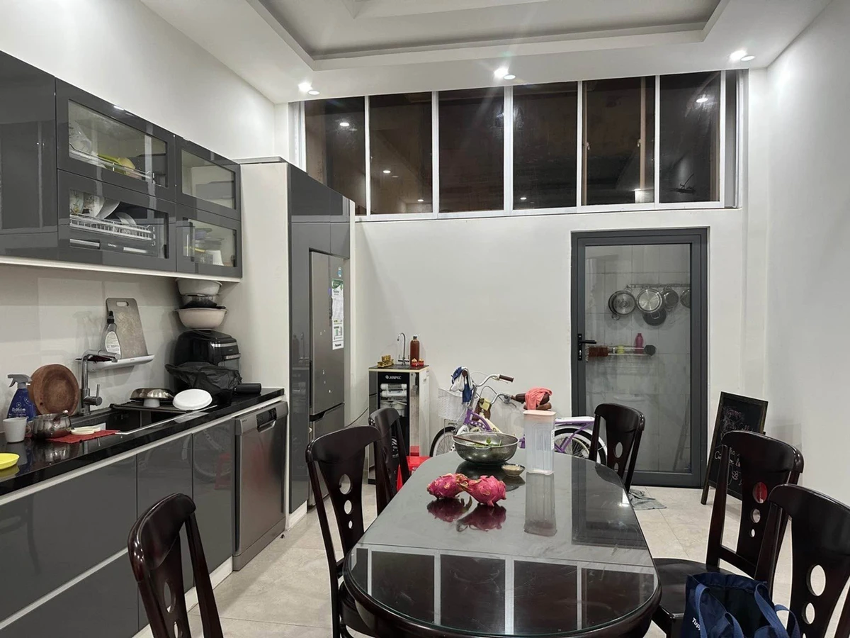 Bán nhà mặt tiền Huỳnh Tấn Phát Q7, 70m2, 3PN, 11 tỷ - Ảnh thu nhỏ 4
