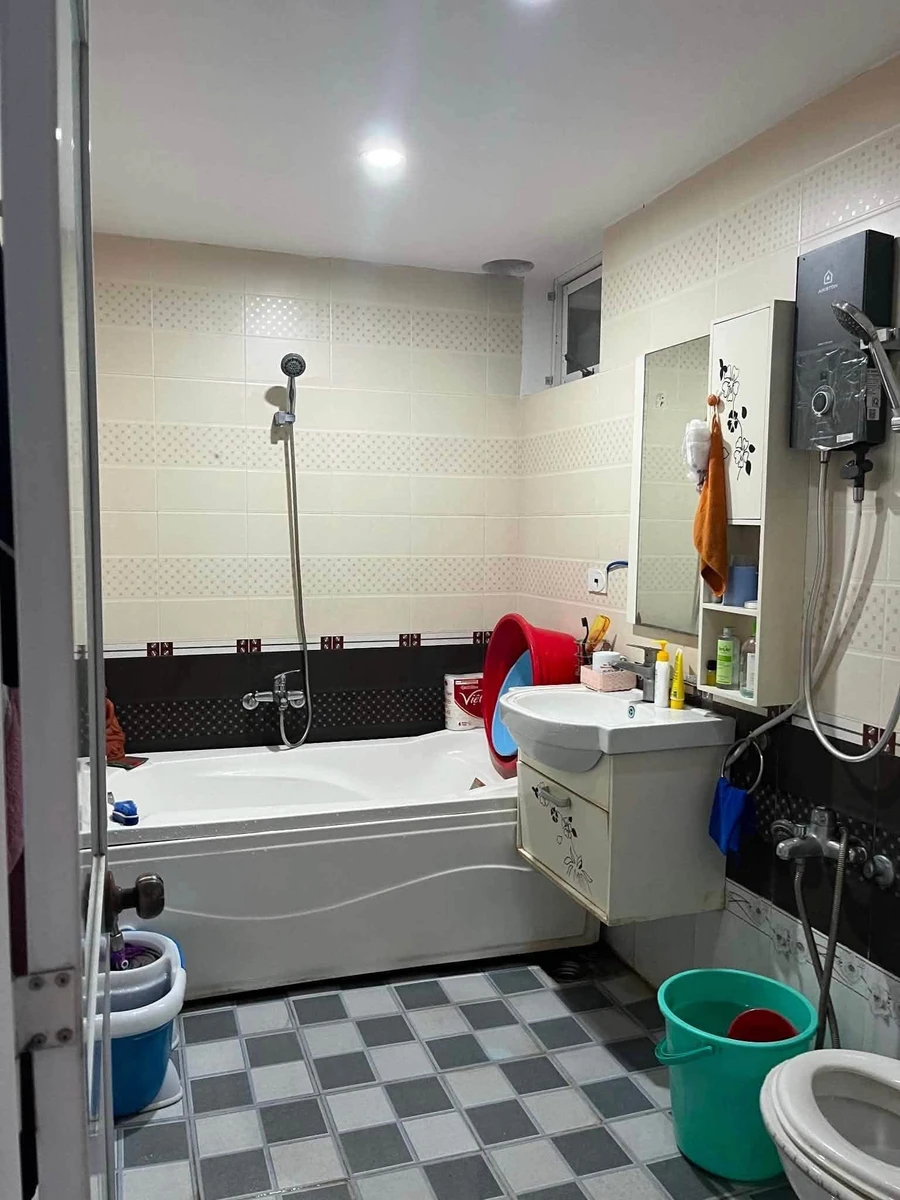 Bán nhà 3 tầng mặt tiền Trần Nam Trung, 294m², 4,5 tỷ - Ảnh thu nhỏ 5
